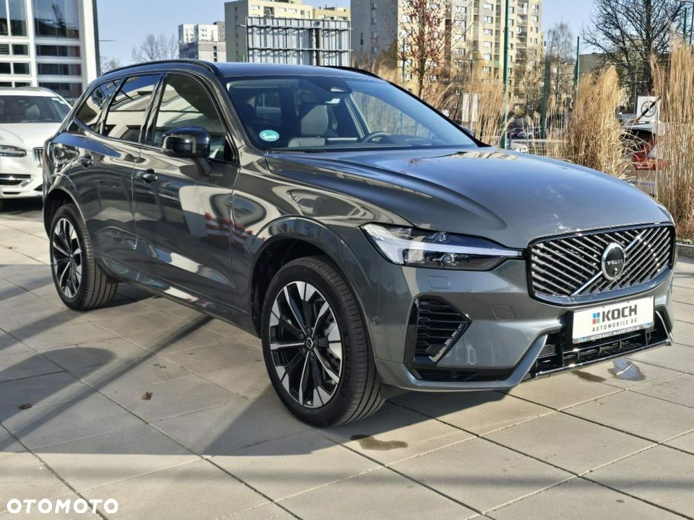 Volvo XC 60 T8 AWD Ultra Dark - 4