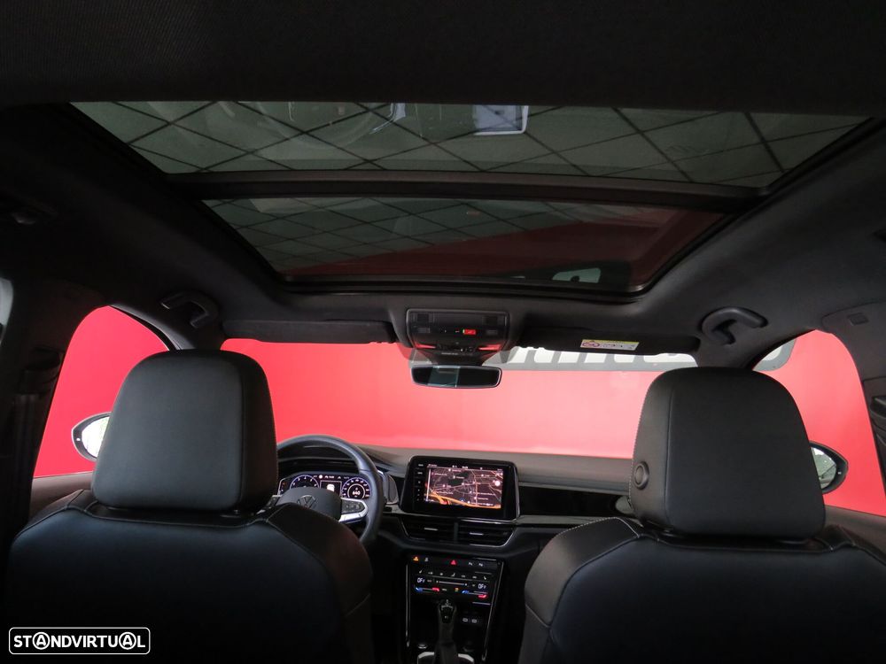 VW T-Roc 1.5 TSI R-Line DSG - 10