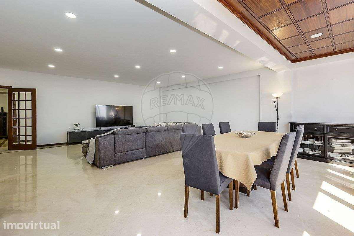 Apartamento T4 para venda - Grande imagem: 3/28