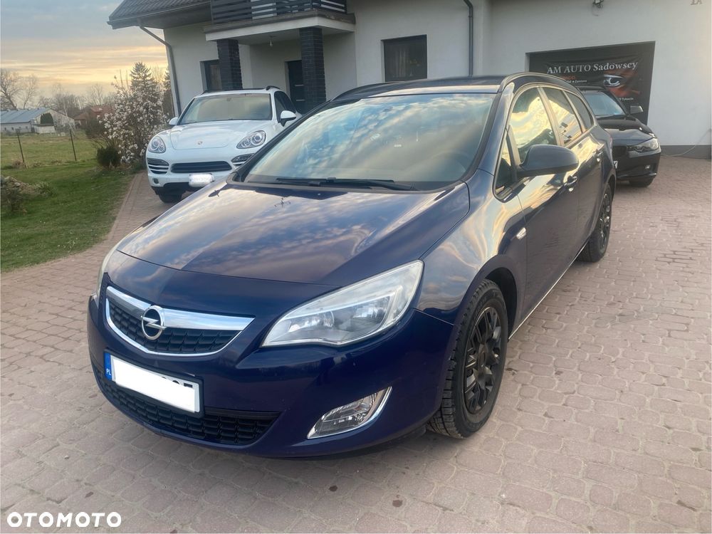 Opel Astra 1.7 CDTI DPF - 1
