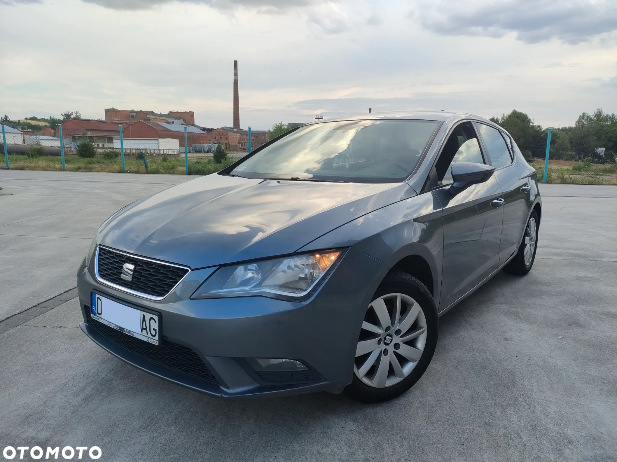 Seat Leon 1.6 TDI Style - 14