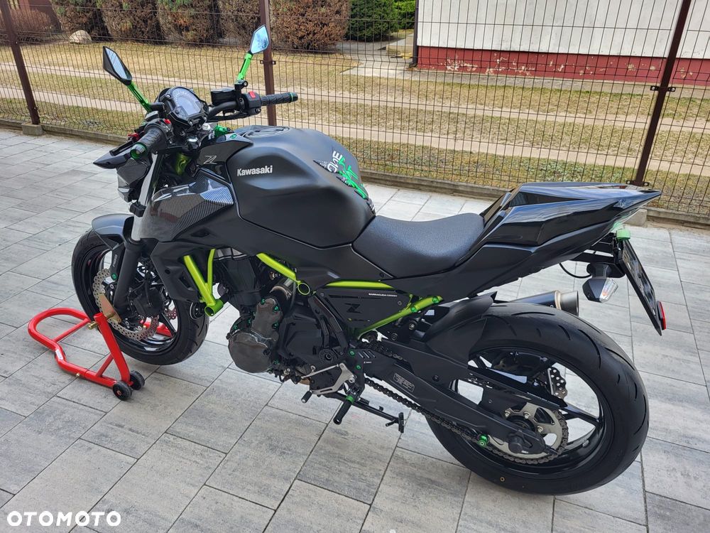 Kawasaki Z 650 - 7