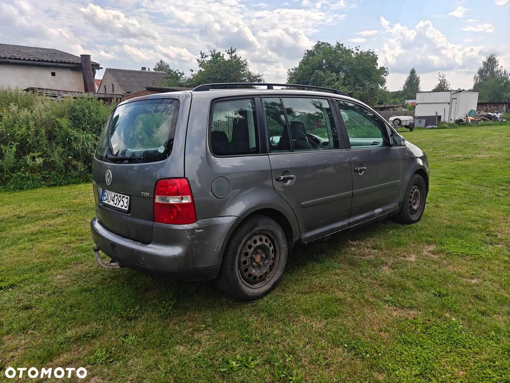 Volkswagen Touran 1.9 TDI - 3