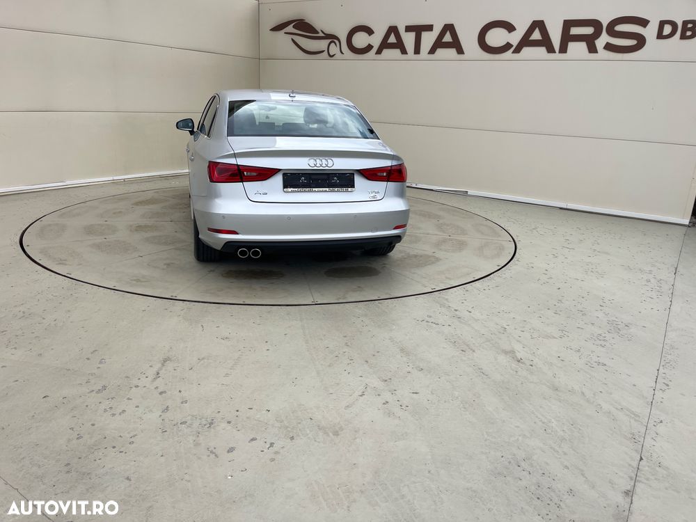 Audi A3 1.4 TFSI Stronic Ambition - 12