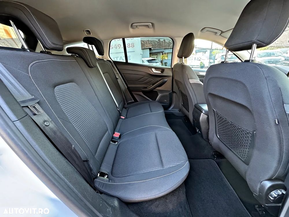 Ford Focus 1.5 EcoBlue Start-Stopp-System COOL&CONNECT DESIGN - 8