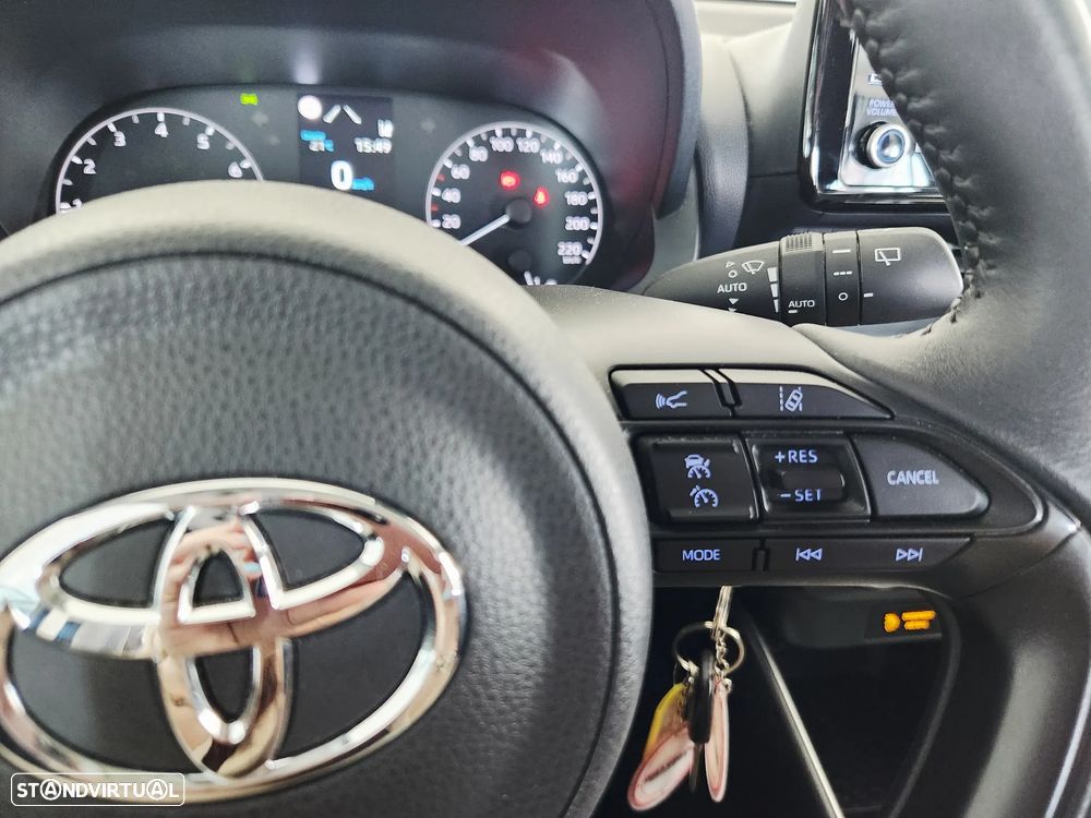 Toyota Yaris 1.5 VVT-i Style - 38