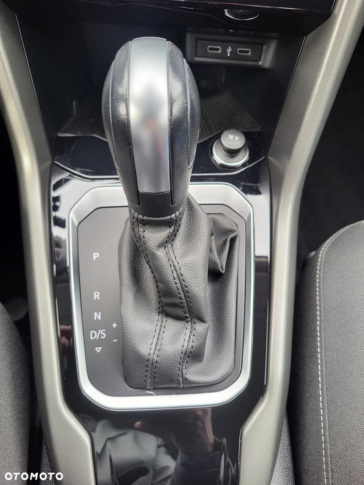 Volkswagen T-Roc 1.5 TSI ACT Advance DSG - 22