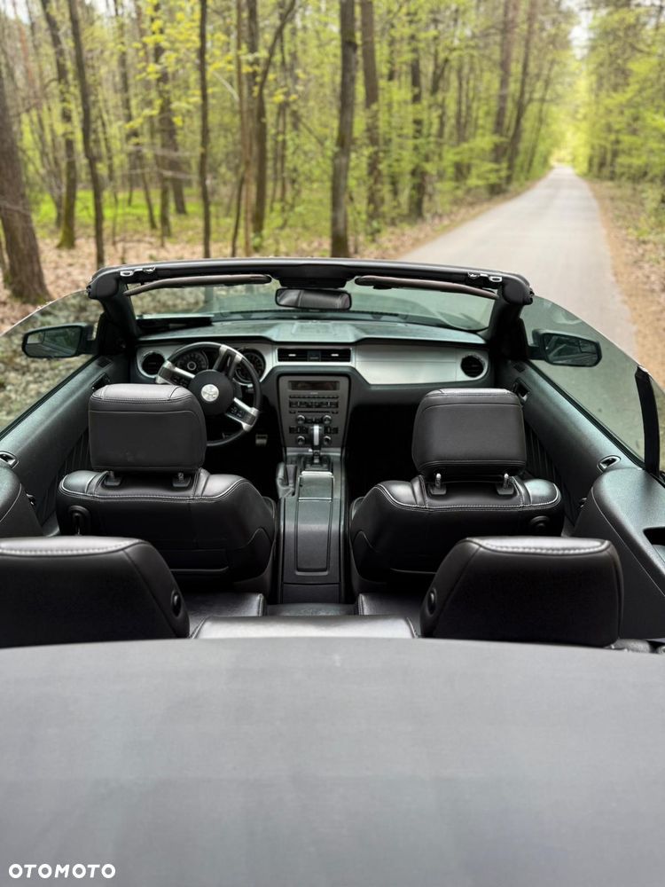 Ford Mustang 3.7 V6 Premium - 5