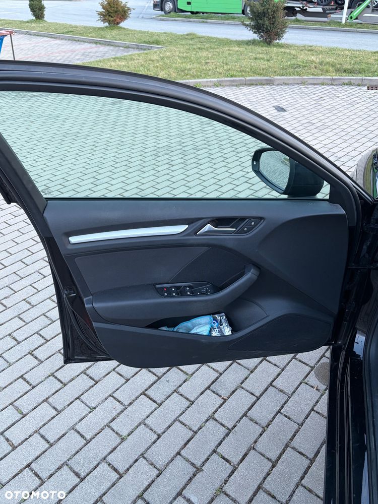 Audi A3 Sportback 1.0 TFSI S tronic - 13