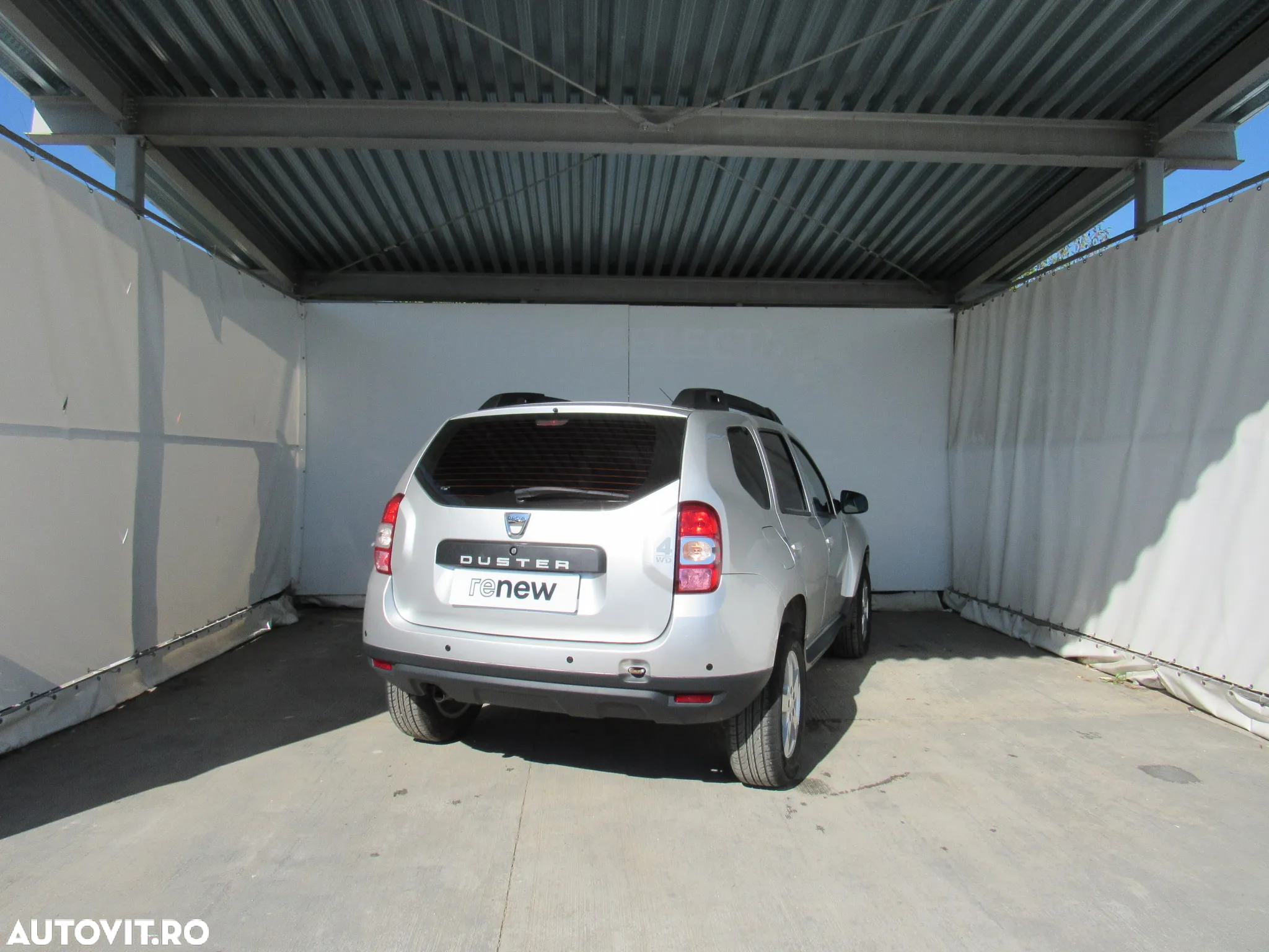 Dacia Duster 1.5 dCi 4x4 Laureate - 2