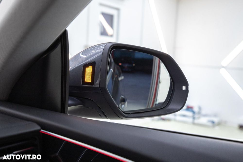 Audi Q8 50 TDI quattro Tiptronic MHEV - 36