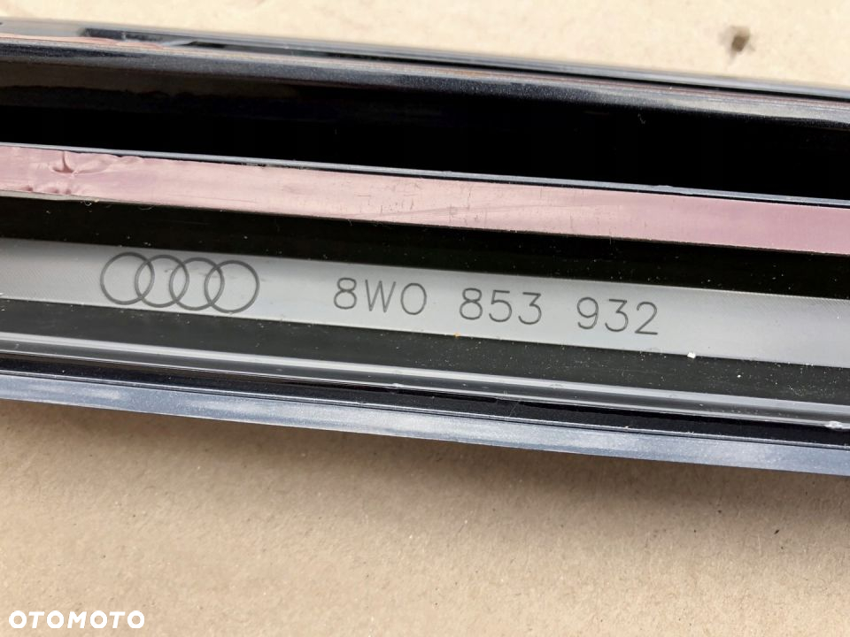 Listwy progowe boczne Audi A4 B9 S4 8W0 S Line ASO - 9