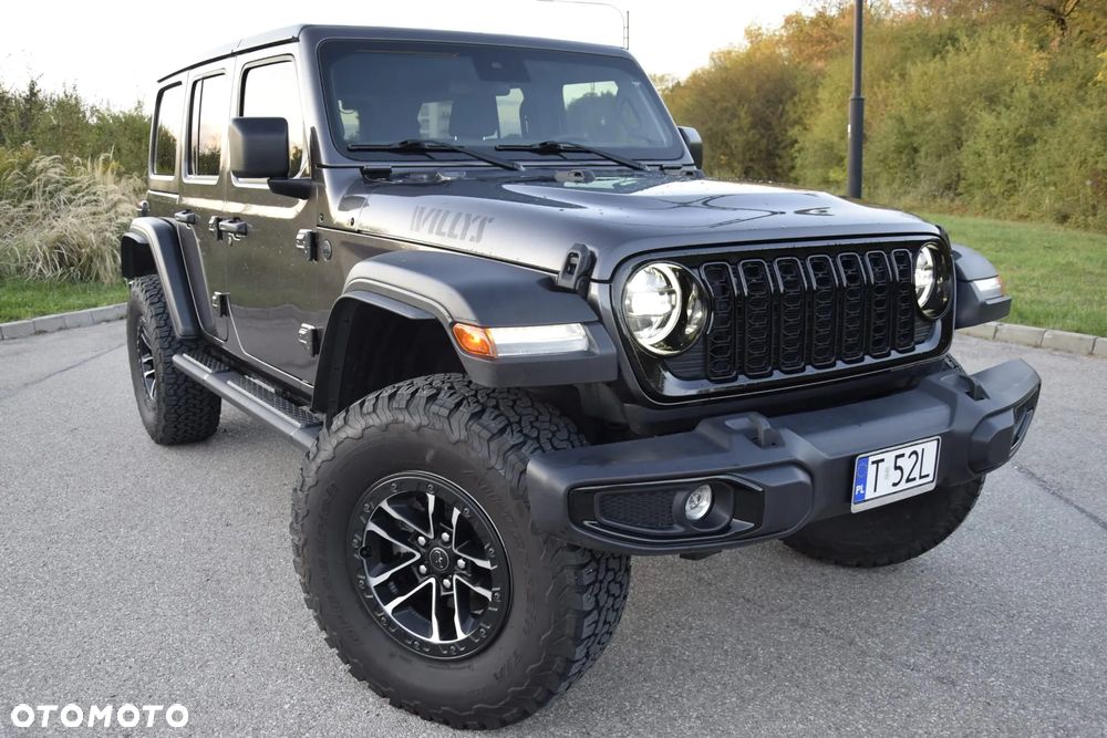Jeep Wrangler - 11