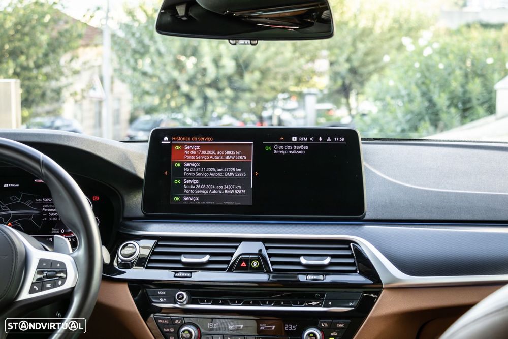 BMW 530 e Pack Desportivo M - 41