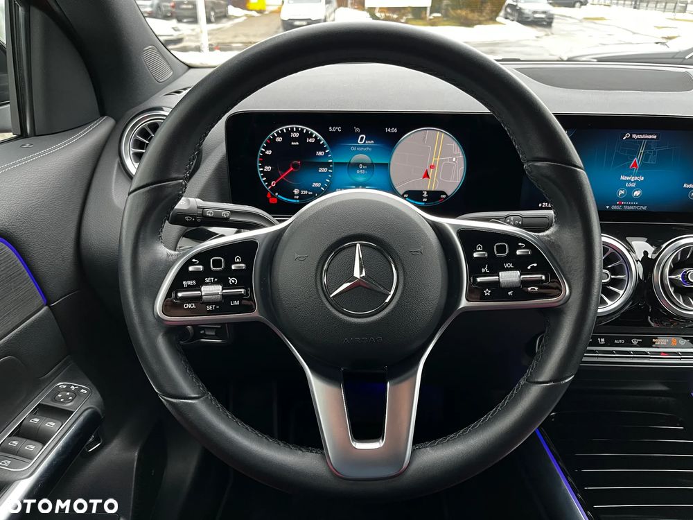 Mercedes-Benz GLA 250 4-Matic - 6