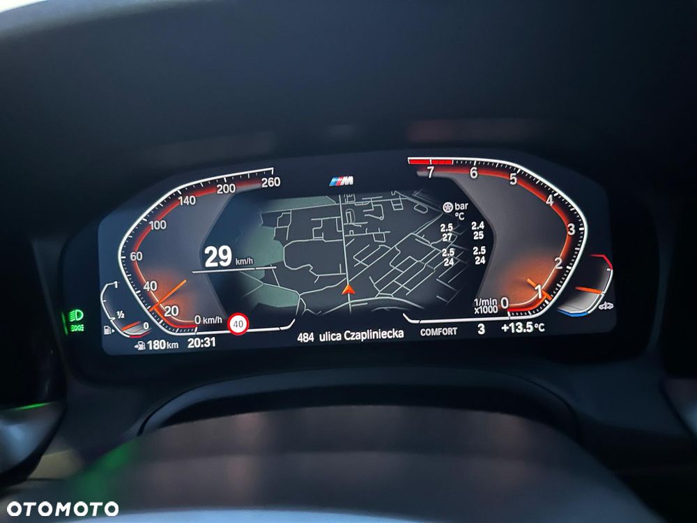 BMW Seria 3 318i M Sport - 37