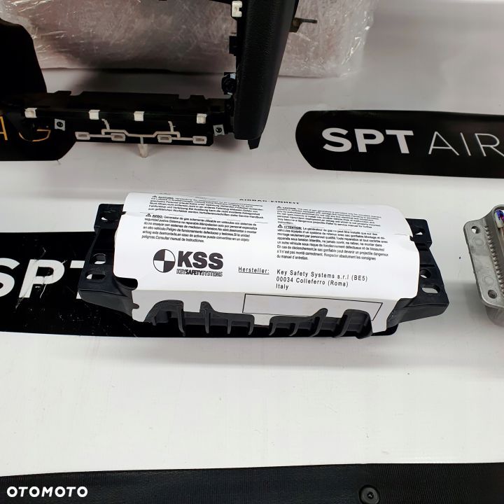 AUDI A3 8P DESKA ROZDZIELCZA KONSOLA KOKPIT PULPIT PODUSZKI AIRBAG AIR BAG PASY KIT SET - 7
