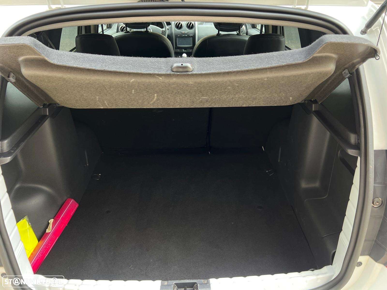 Dacia Duster 1.2 TCe Prestige - 22