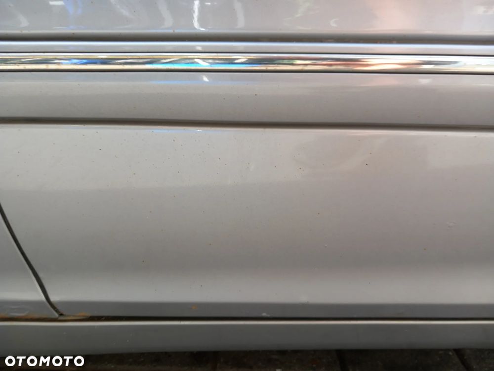 MERCEDES W203 C-KLASA DRZWI LEWE PRZEDNIE LEWY PRZÓD KOLOR: 723 - 8