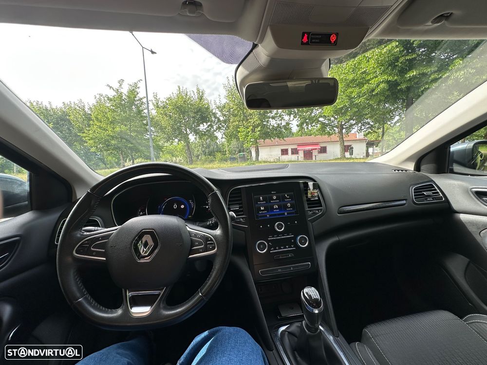 Renault Mégane 1.5 dCi Luxe SS - 9