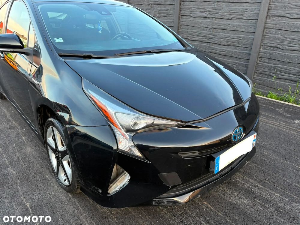 Toyota Prius Hybrid - 29