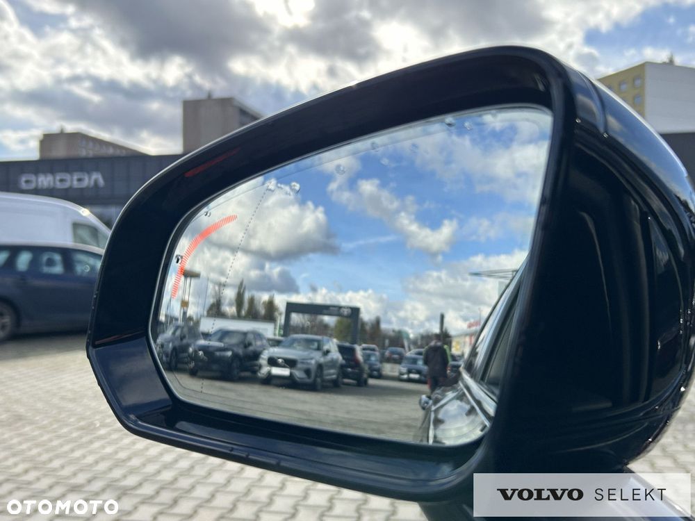 Volvo V90 - 25