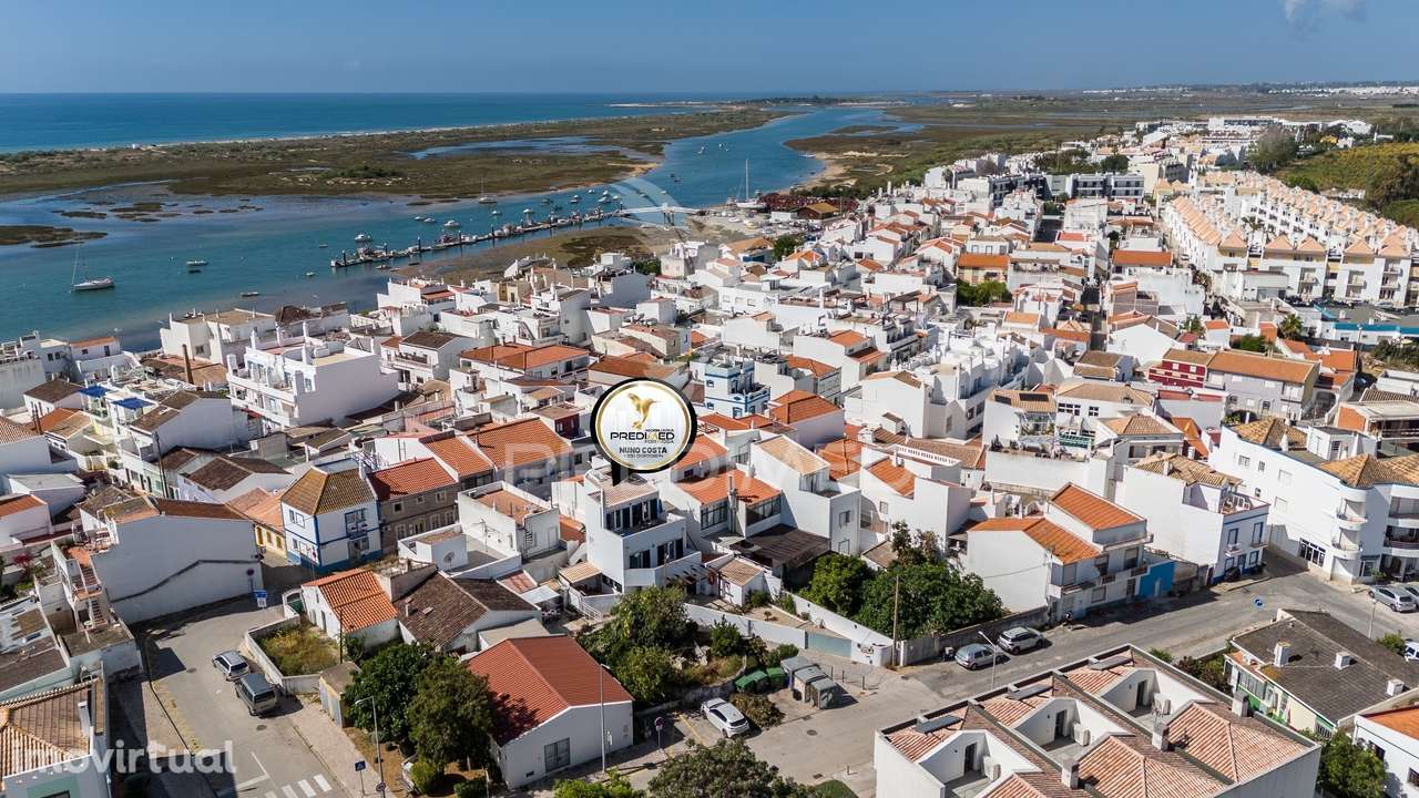 Moradia T2+1 com Logradouro, Terraço e Estacionamento – Cabanas de... - Grande imagem: 2/40