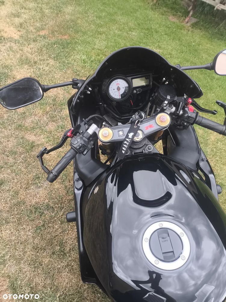 Suzuki GSX-R - 12