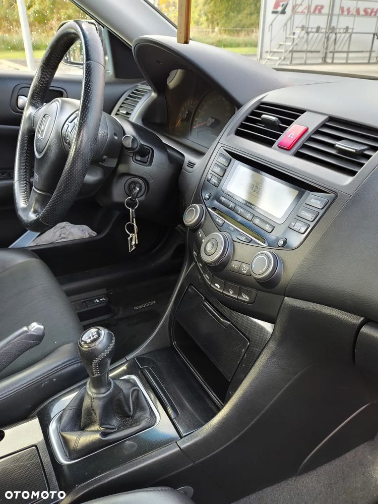 Honda Accord 2.0 Sport - 7