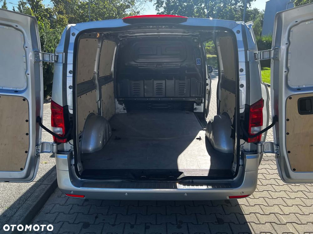 Mercedes-Benz VITO 116 CDI FURGON - 10