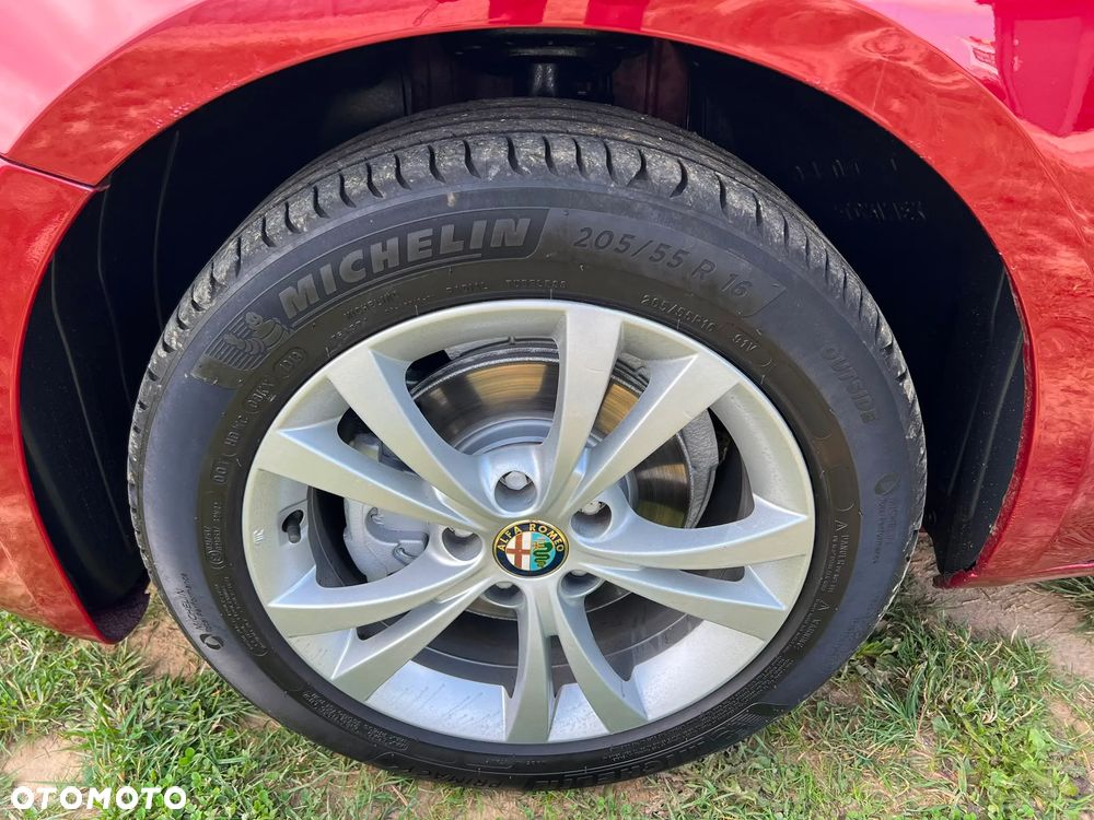 Alfa Romeo Giulietta 1.4 TB 16V Sport - 32