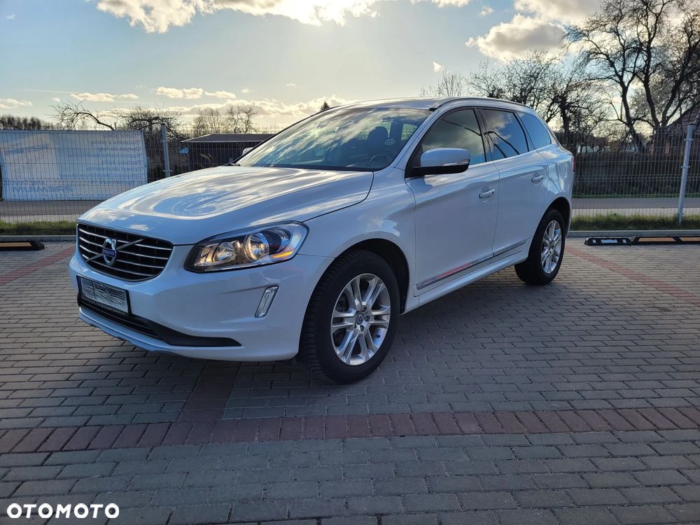 Volvo XC 60 T5 Geartronic Momentum - 1