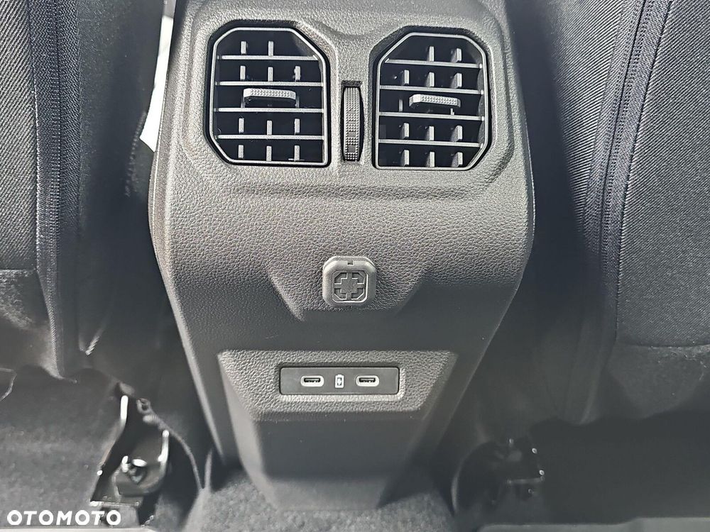 Dacia Bigster 1.8 Full Hybrid 155 Journey MMT - 28