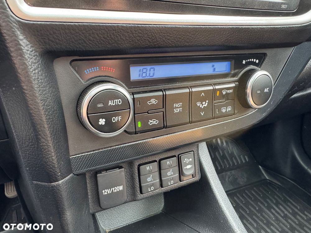 Toyota Auris 2.0 D-4D Prestige - 18