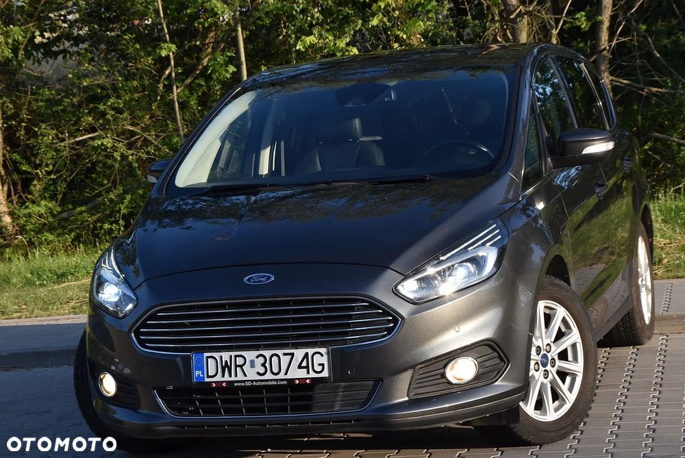 Ford S-Max 2.0 TDCi Titanium PowerShift - 2