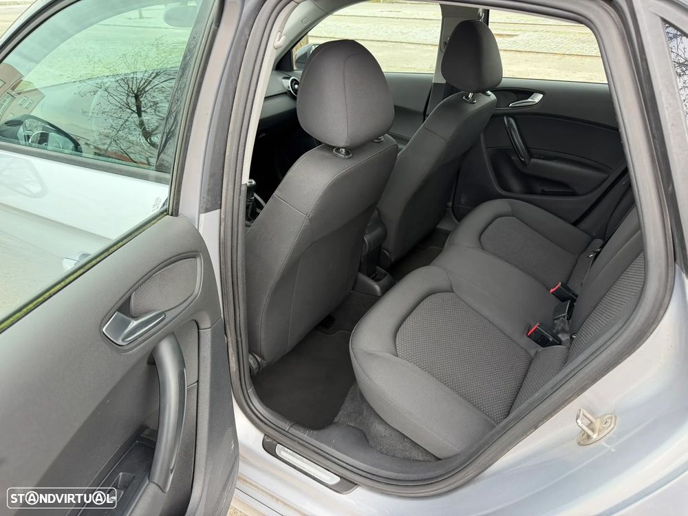 Audi A1 Sportback 1.6 TDI S-line - 6