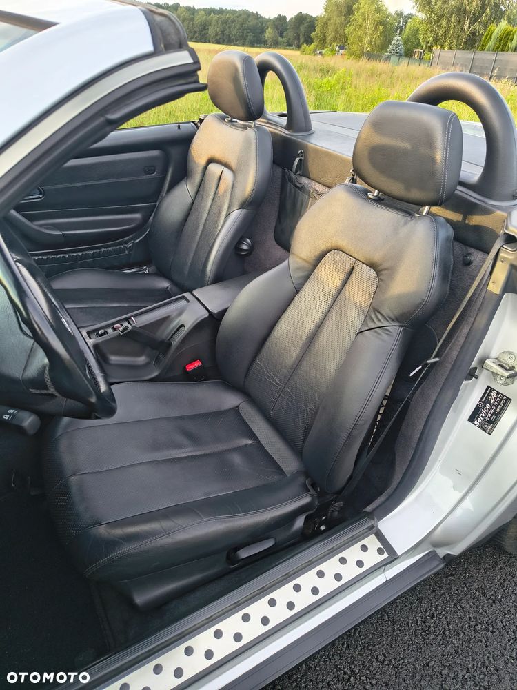 Mercedes-Benz SLK 200 - 9