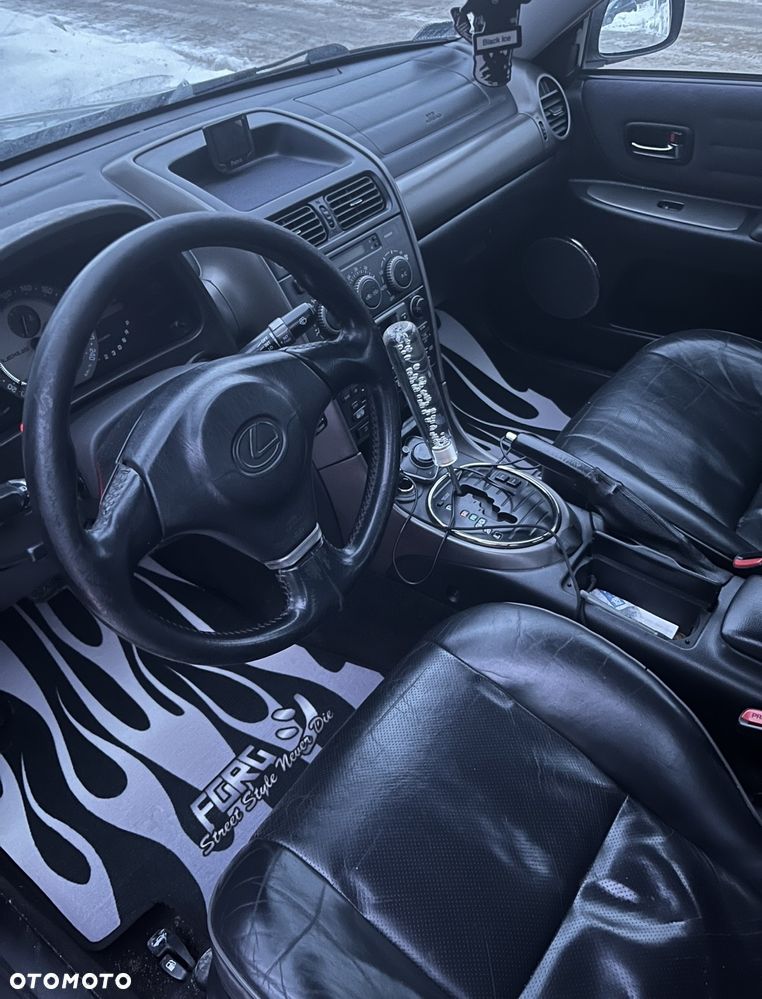 Lexus IS 200 Classic - 7