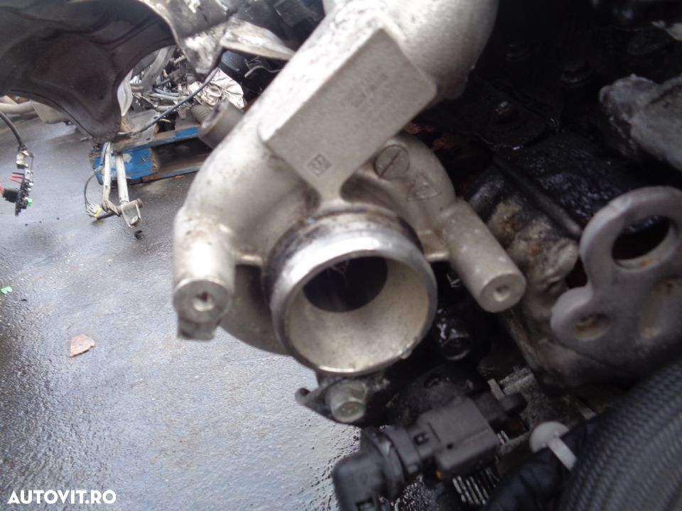 Vand Turbo Peugeot 308 1.6HDI Euro5 din 2010 - 1