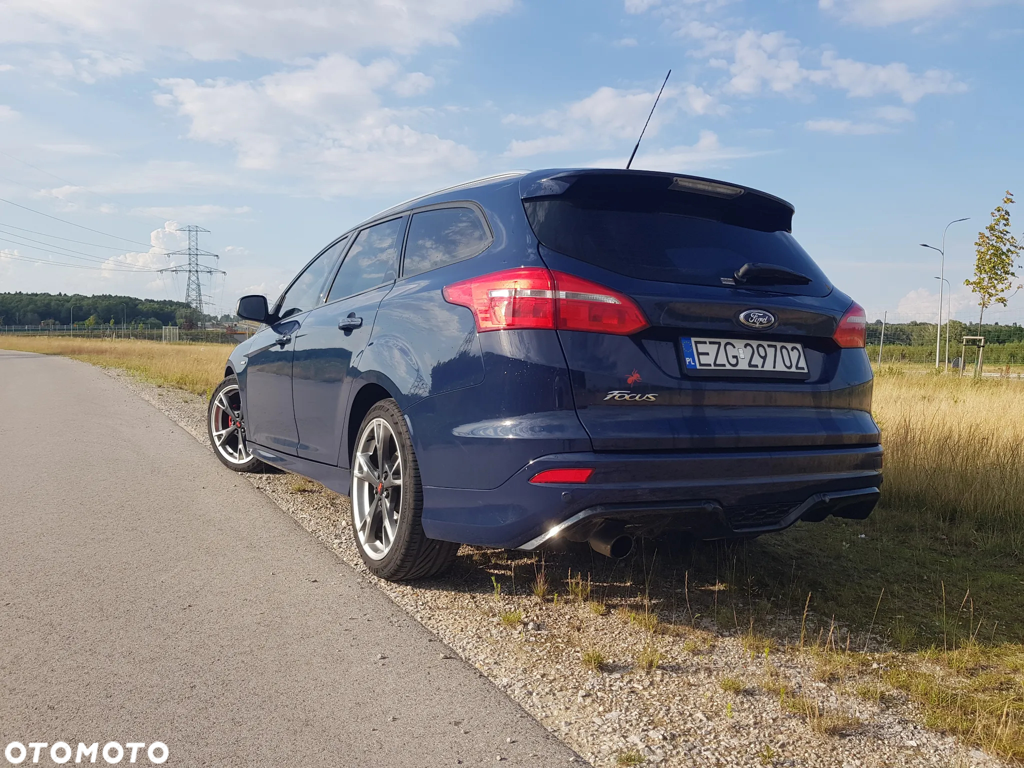 Ford Focus 1.5 TDCi SYNC Edition - 4