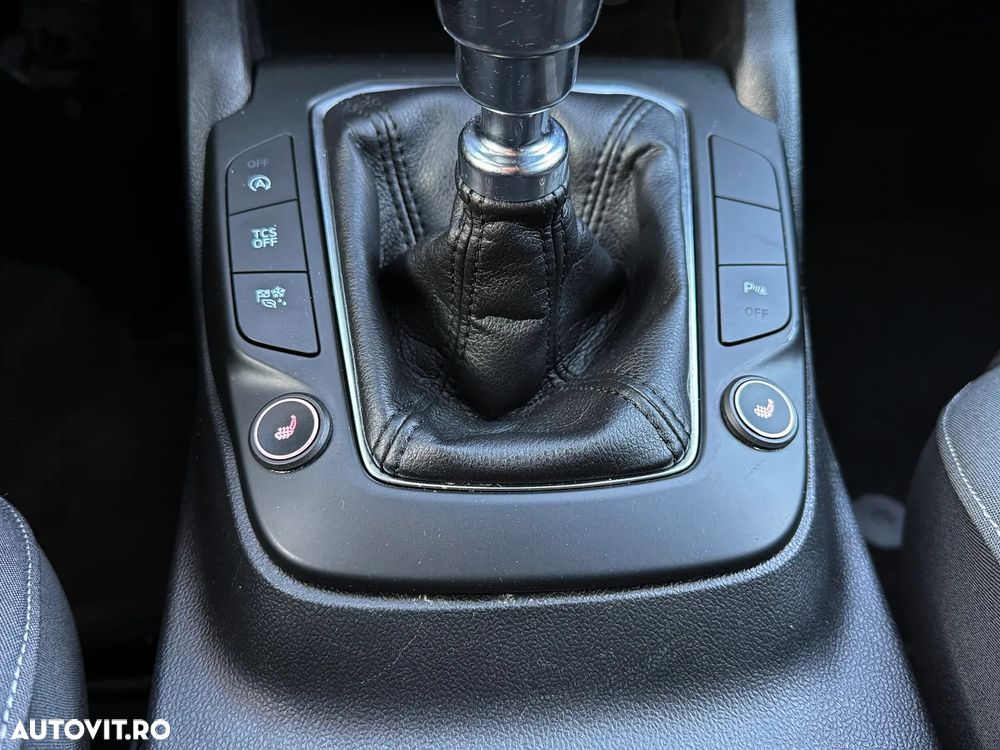 Ford Focus 1.5 EcoBlue Start-Stopp-System COOL&CONNECT DESIGN - 31