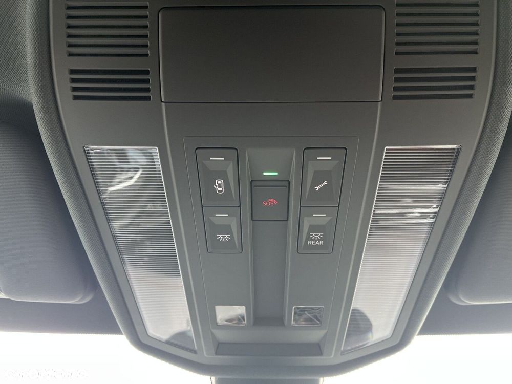 Volkswagen Touareg - 38