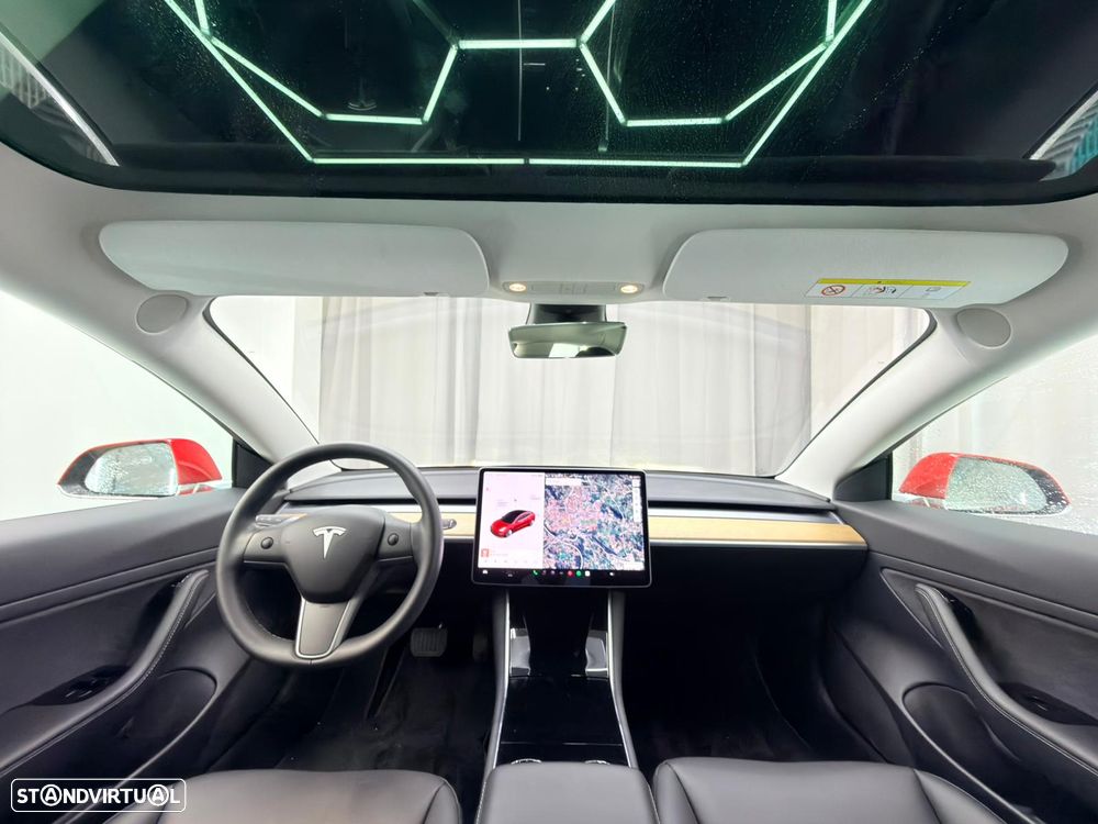Tesla Model 3 Standard RWD - 11