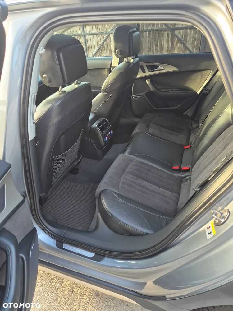 Audi A6 Allroad - 11