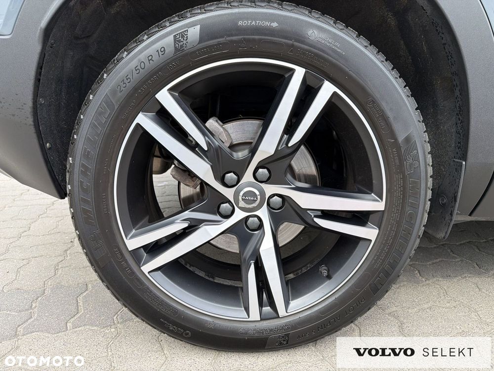 Volvo XC 40 - 30