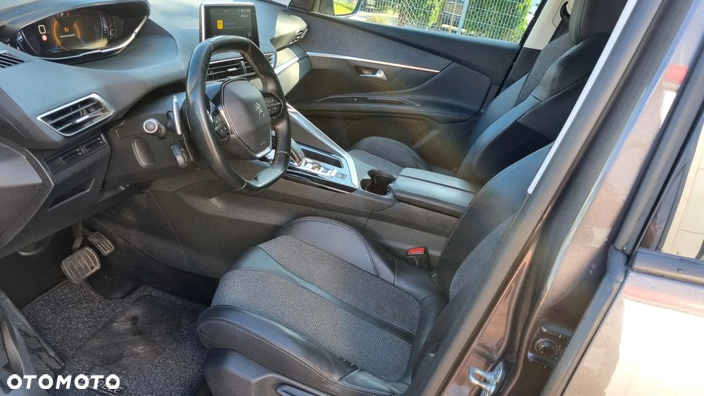 Peugeot 5008 BlueHDi 180 EAT8 Allure Pack - 17