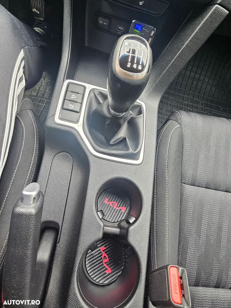 Kia Sportage 1.6 GDI 6MT 4x2 Style - 9