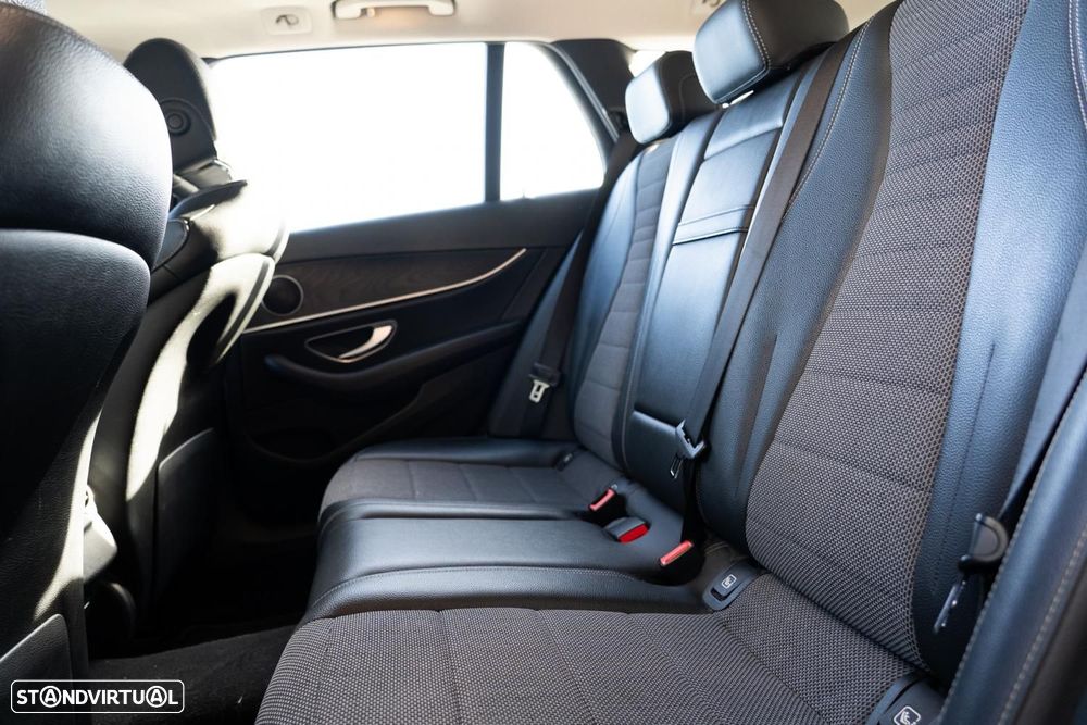 Mercedes-Benz E 220 d 4Matic All-Terrain - 6