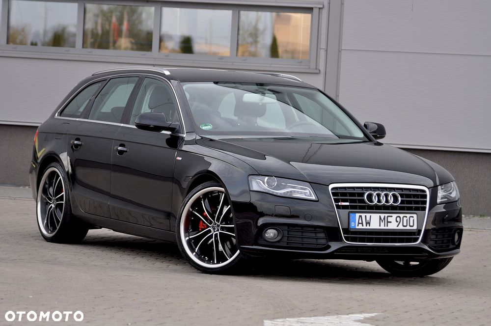 Audi A4 2010 photo 2