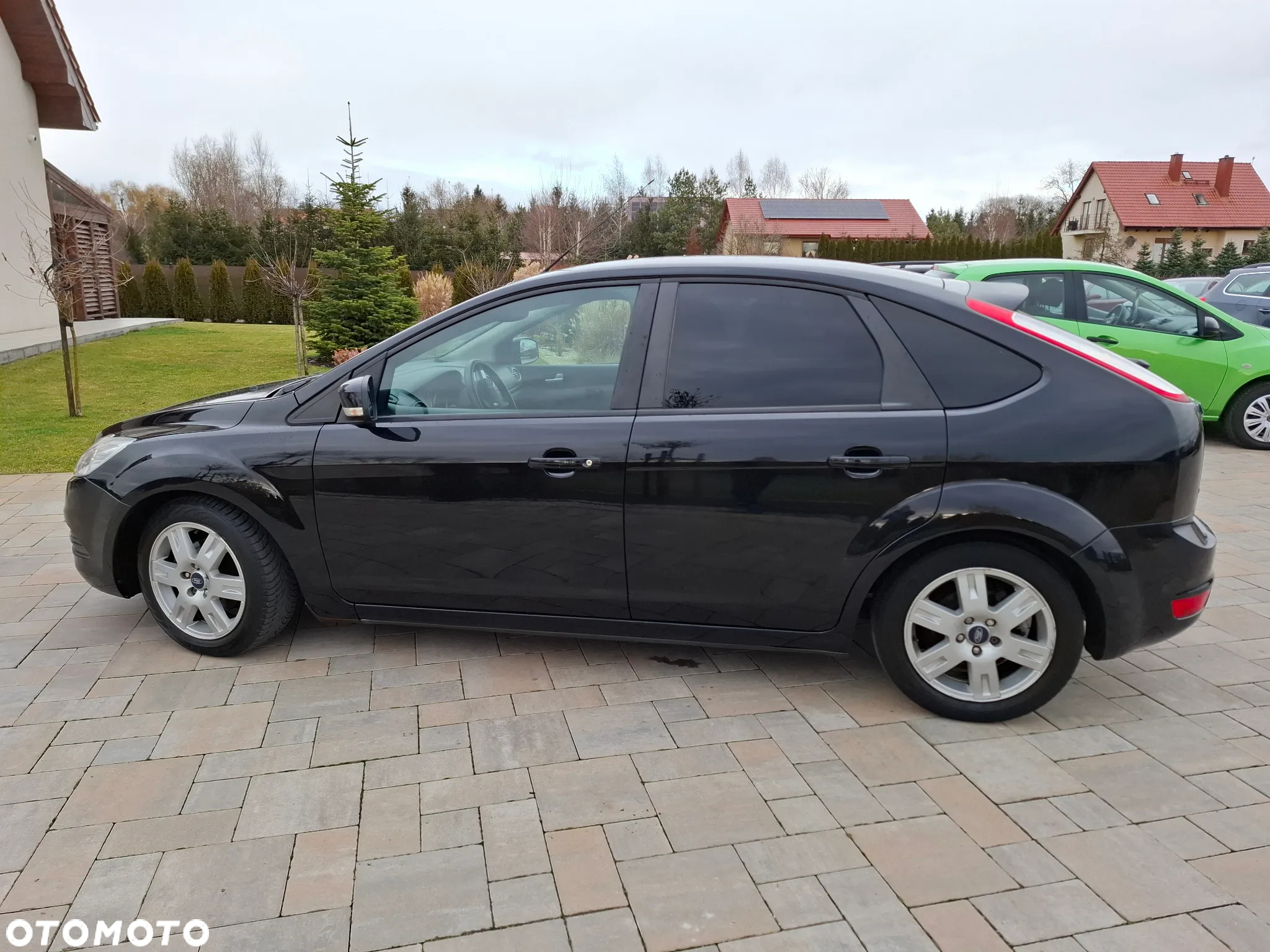 Ford Focus 1.6 16V Sport - 10